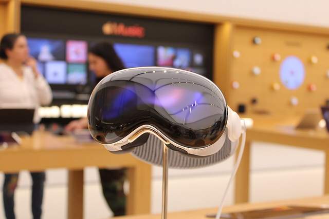Новий Apple Vision Pro доведеться чекати роками – Apple змінила пріоритети