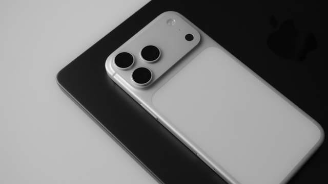 Приготуйте 12 гігабайтів: нова версія iOS приносить купу виправлень і корисні функції