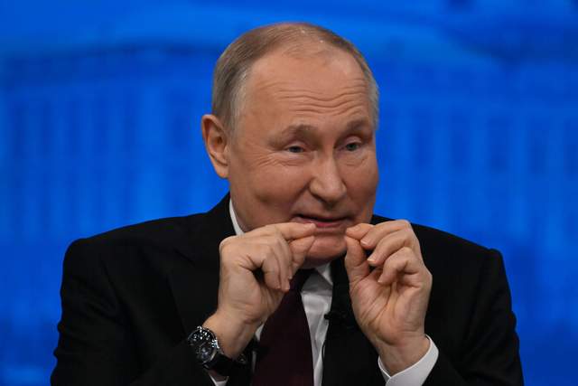 "Вдалий" візит: Путін обвалив акції Газпрому, намагаючись продати газ Пекіну