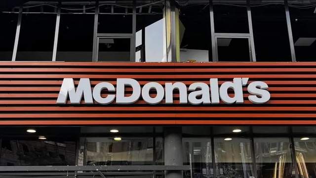 Перший McDonald's в Україні пошкоджений після масованої атаки по Києву: що з ним буде