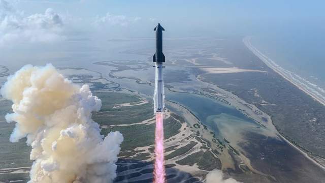 FAA зупинило польоти Starship після аварії – що сталося з ракетою SpaceX