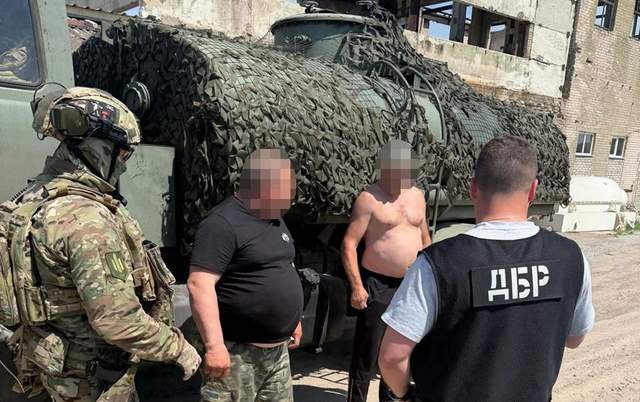 У вояк дизель удвічі дешевший: стала відома такса на армійський дизель з в/ч на Хмельниччині