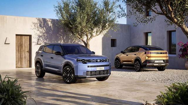 Fiat презентував конкурентів Renault Duster, які також випускатимуть під маркою Chrysler