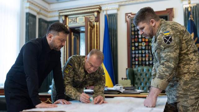 Росія втрачає ініціативу, але не можна сказати, що програє, &ndash; Зеленський