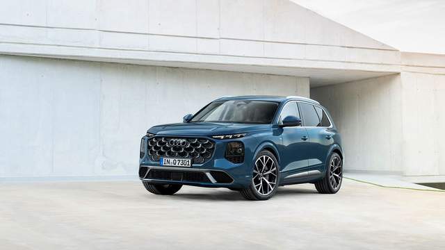 Представлено нове покоління кросовера Audi Q7 із інноваційни