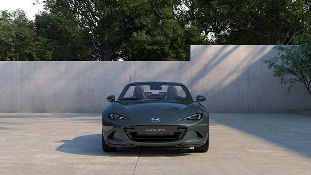 Представлено оновлений родстер Mazda MX-5 для євро