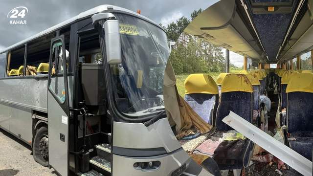 Удару по автобусу з дитячою футбольною командою в Брянській області не було,...