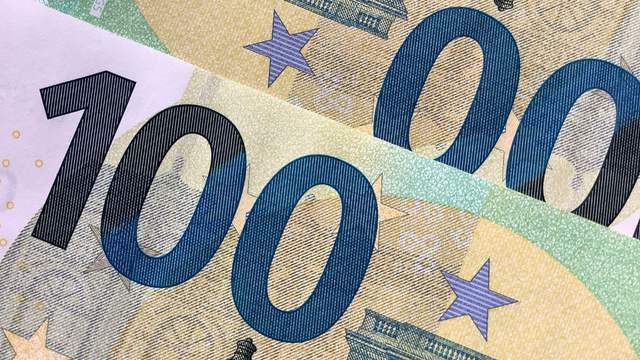 Ціна євро впала – скільки дають за валюту в обмінниках