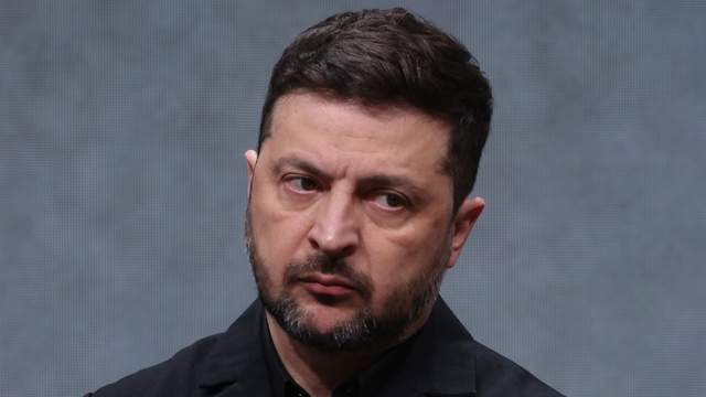 Зеленський пояснив звільнення Федорова та перестановки у Кабміні