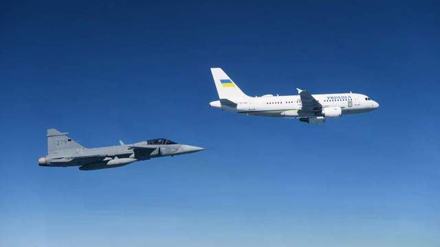 Французькі високоточні авіабомби AASM Hammer інтегрують на винищувачі Gripen для ЗСУ