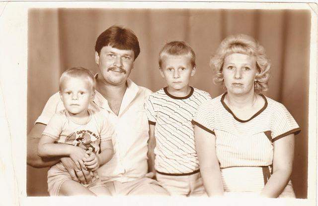 сім'я мамчій сім'я мамчій