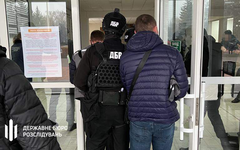 Обшуки у міськраді Кривого Рогу