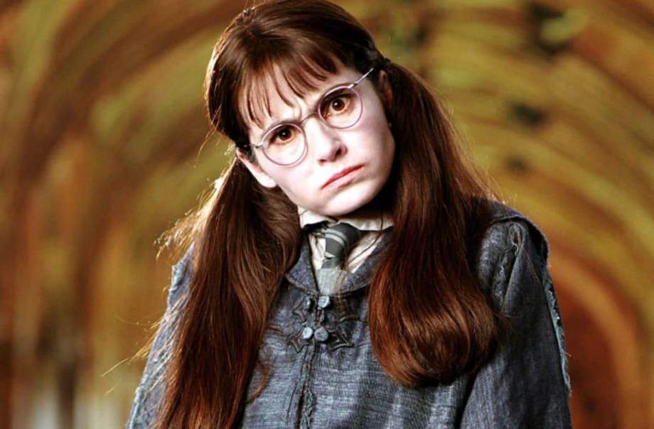 the-actress-who-played-moaning-myrtle-shirley-henderson-was-37-years