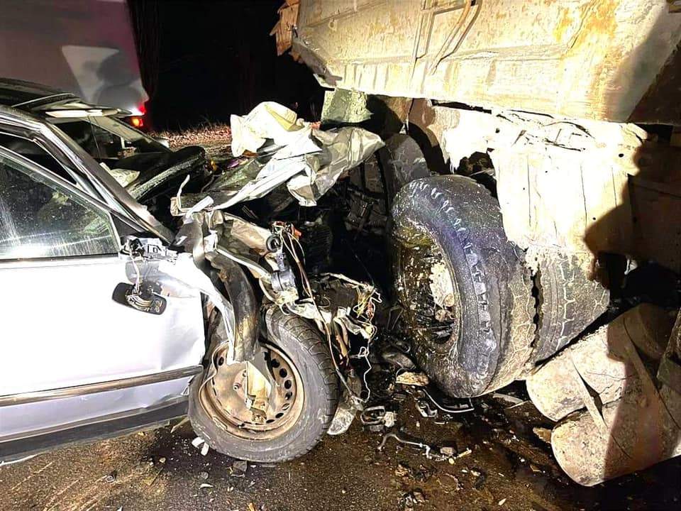 Смертельна аварія з Камазом і Volkswagen під Борисполем, загинув чоловік