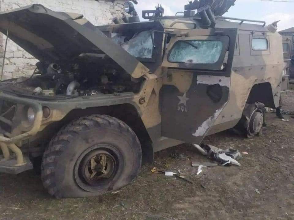 Російські окупанти зазнали поразки під Сумами й ховались на цвинтарі