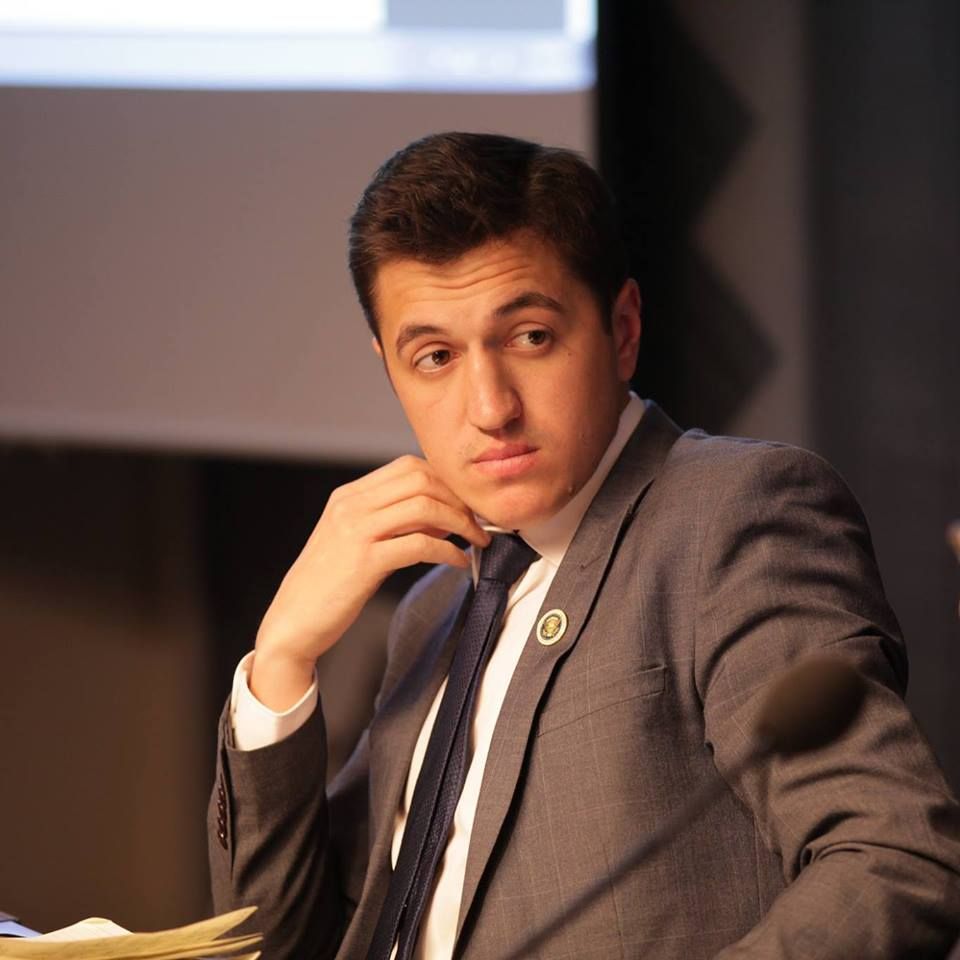 Николай Воробьев