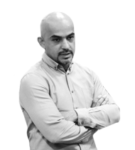 Автор Мустафа Найєм
