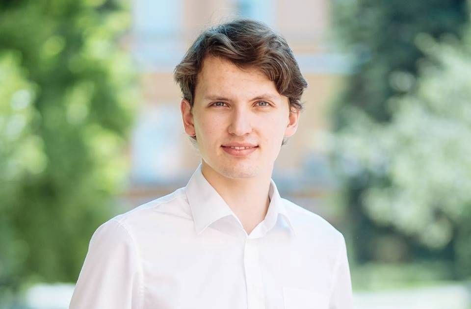 Денис Тарасов