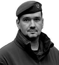 Дмитро Іванов